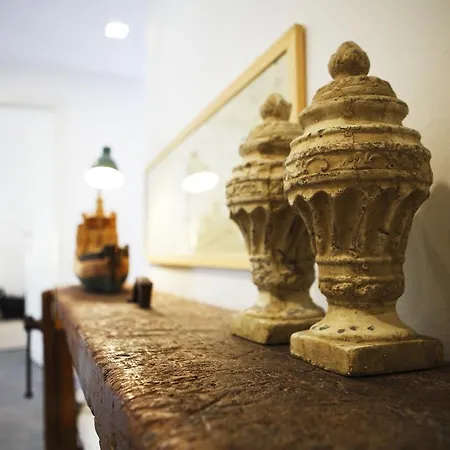 Charming Lake View Апартаменты